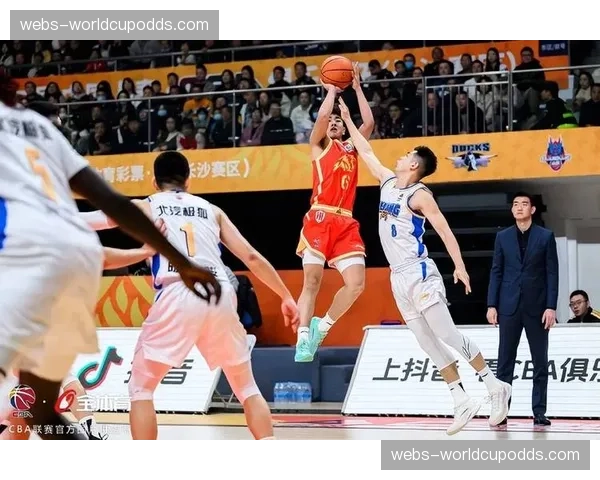 效率榜趋势下的战术变革:CBA球队如何优化进攻空间与出手选择? 效率榜趋势下的战术变革:CBA球队如何优化进攻空间与出手选择?