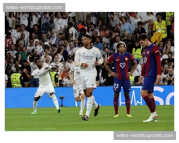 巴萨客战皇马前瞻：传控哲学与高效反击的终极对决