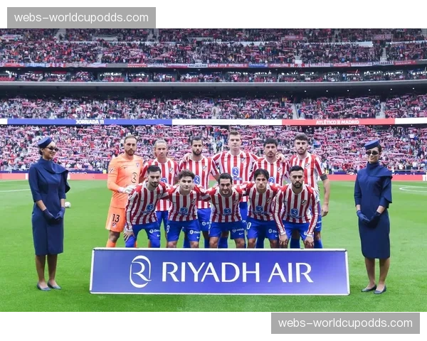 特写：西甲在西甲基金会组织下，球星走进马德里社区学校开展公益活动