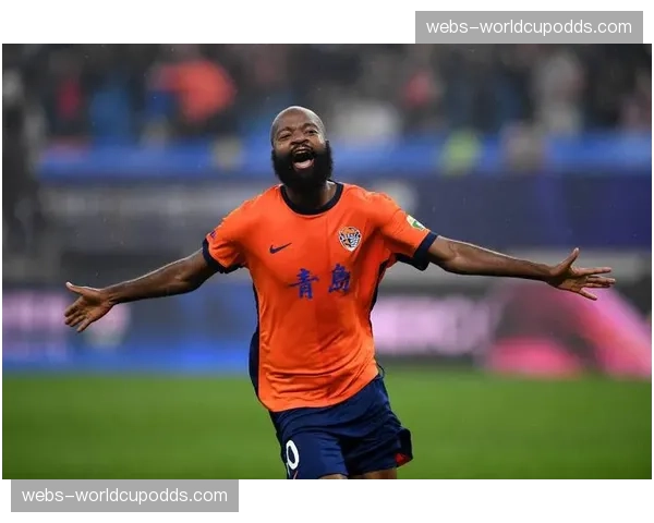 赛后报道：摩纳哥3-0完胜尼斯，雅各布斯两传一射主导比赛。